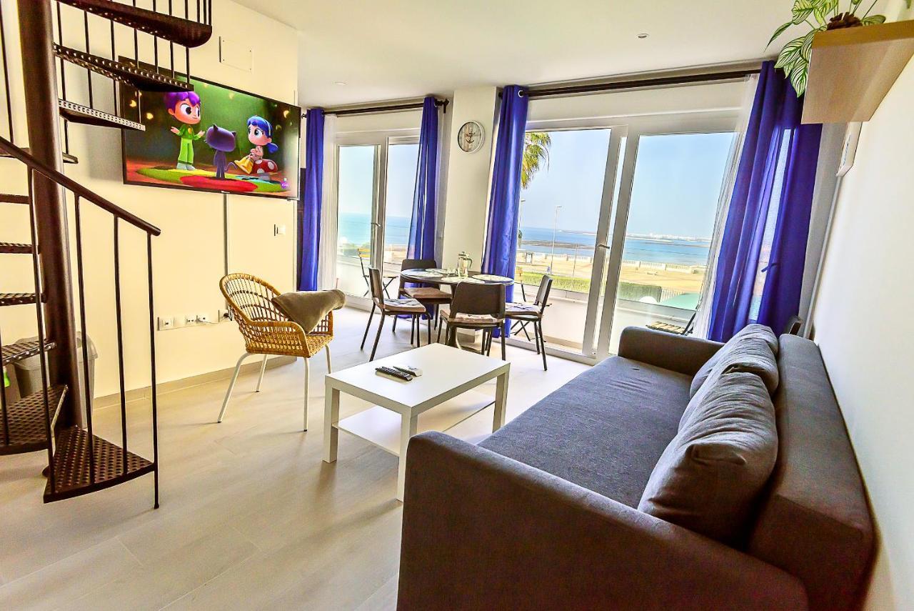 Oceanfront Duplex With A Rooftop Pool And Terrace El Puerto de Santa María Exteriör bild